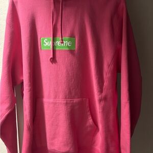 Supreme Hoodie